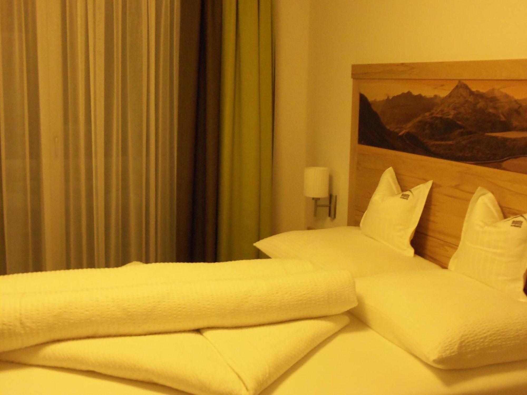 Alpinhotel Monte Superior - Silvretta Card Premium Betrieb Galtuer Luaran gambar