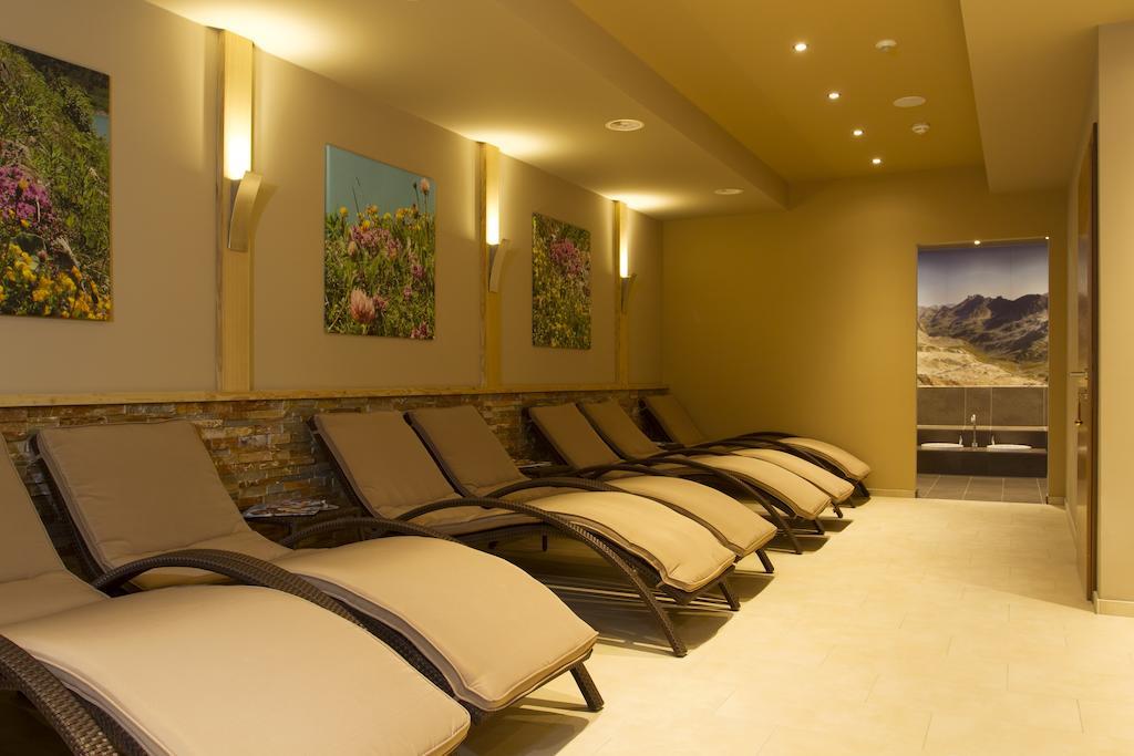 Alpinhotel Monte Superior - Silvretta Card Premium Betrieb Galtuer Luaran gambar