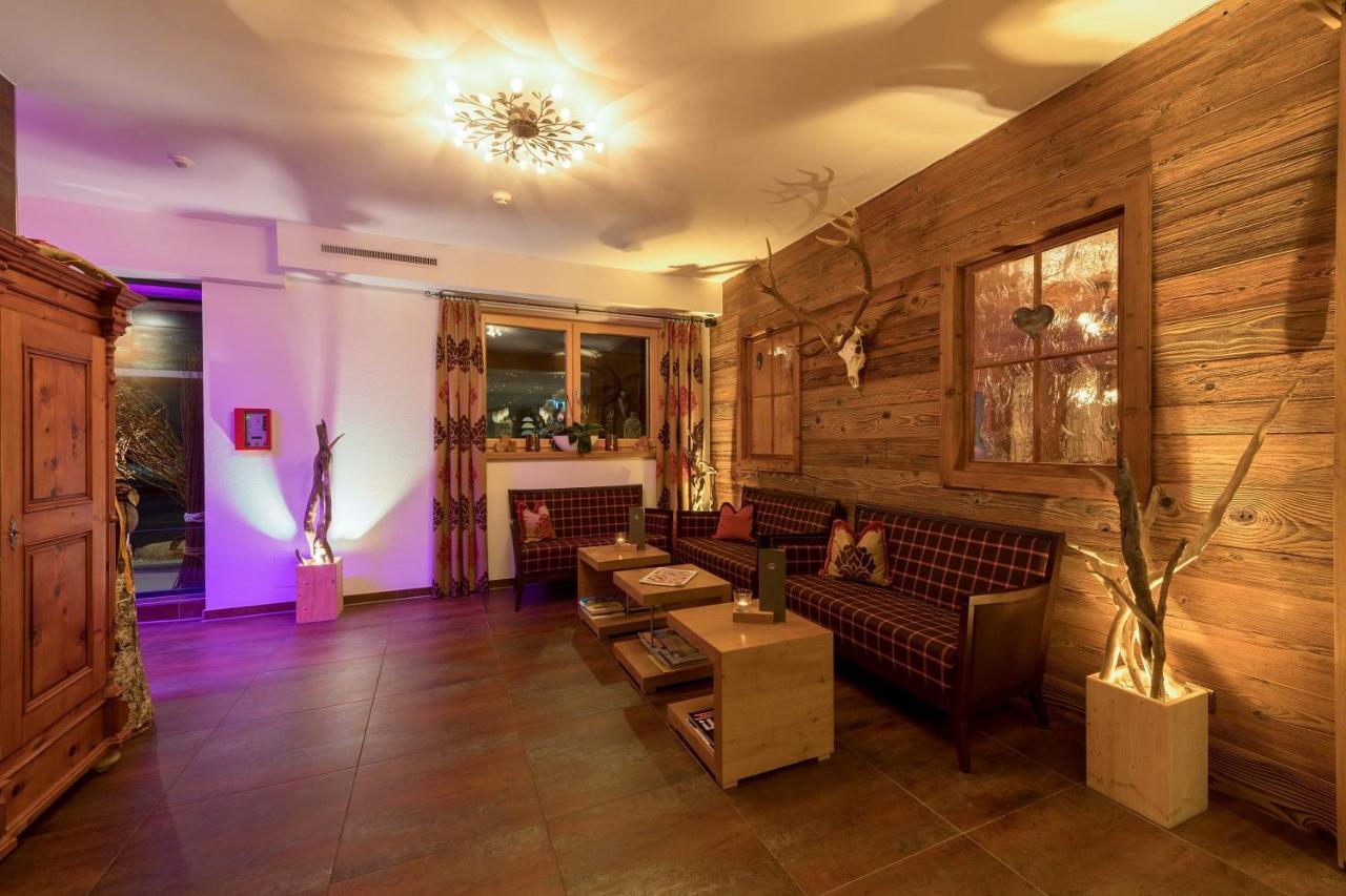 Alpinhotel Monte Superior - Silvretta Card Premium Betrieb Galtuer Luaran gambar