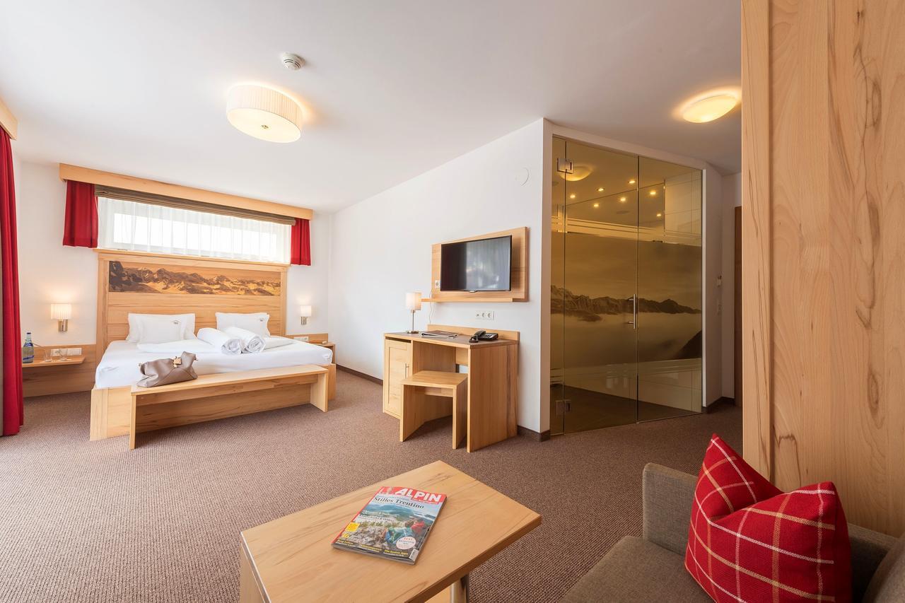 Alpinhotel Monte Superior - Silvretta Card Premium Betrieb Galtuer Luaran gambar